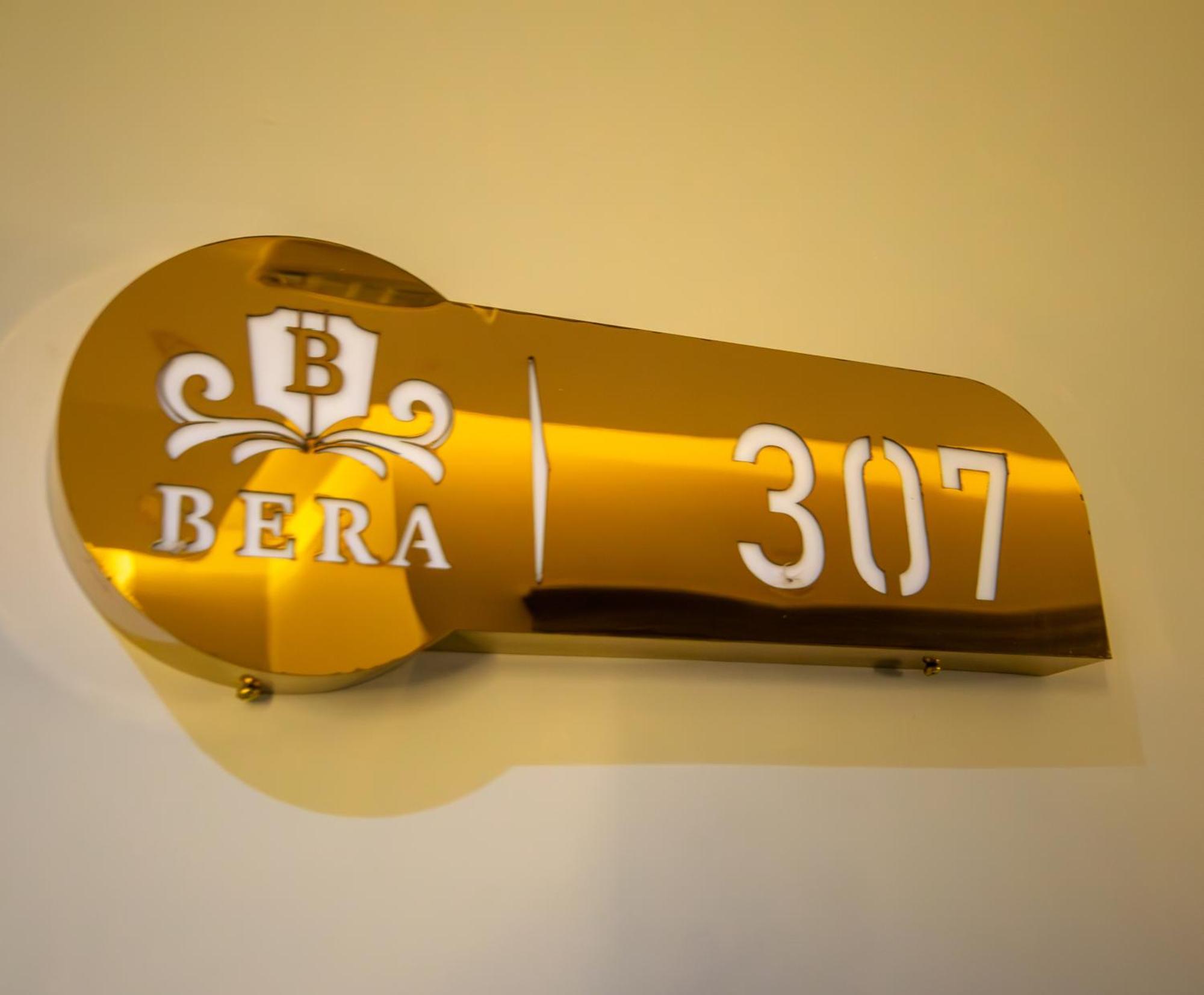 Bera Airport Hotel Arnavutkoy Екстер'єр фото