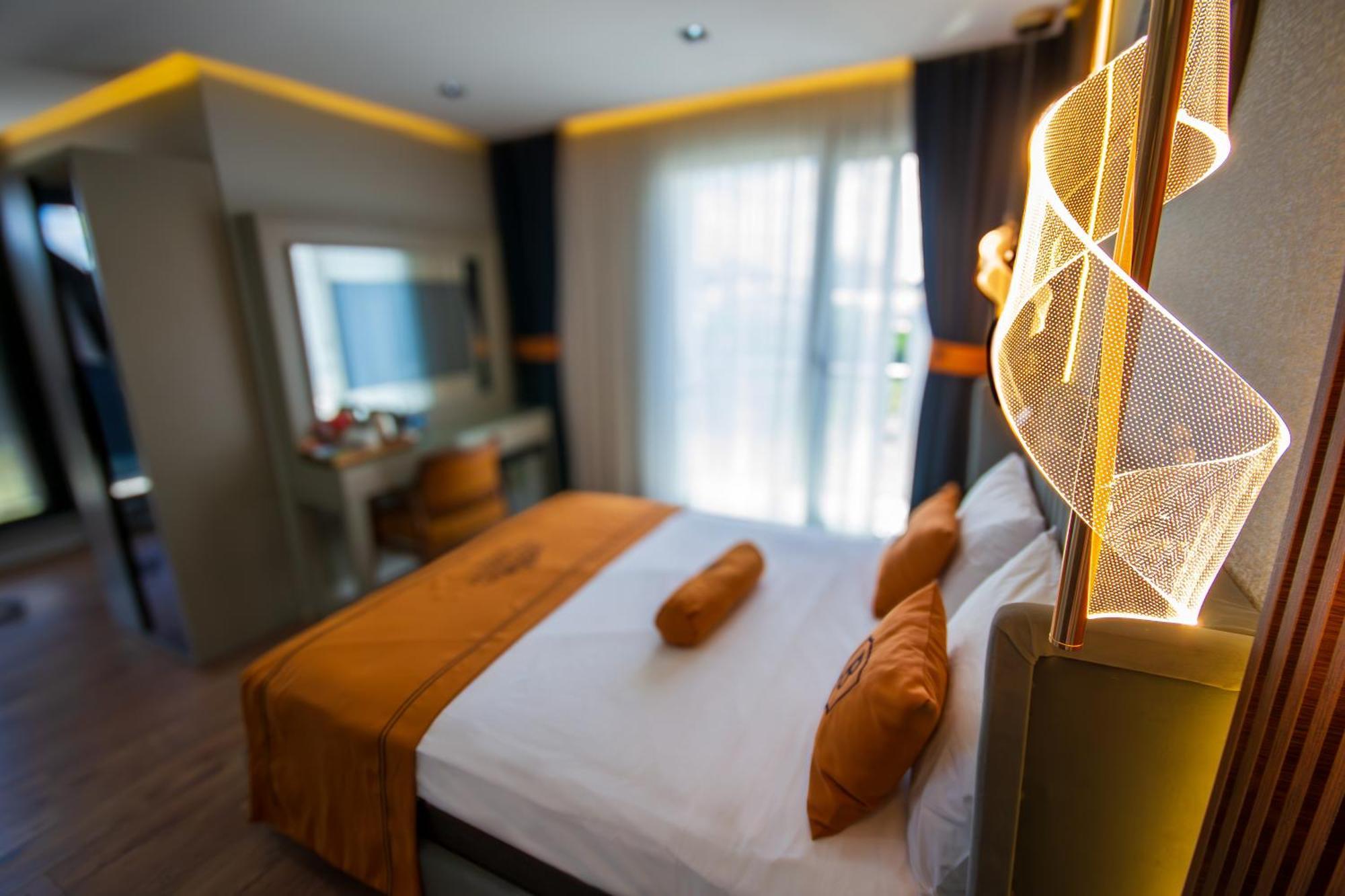 Bera Airport Hotel Arnavutkoy Екстер'єр фото