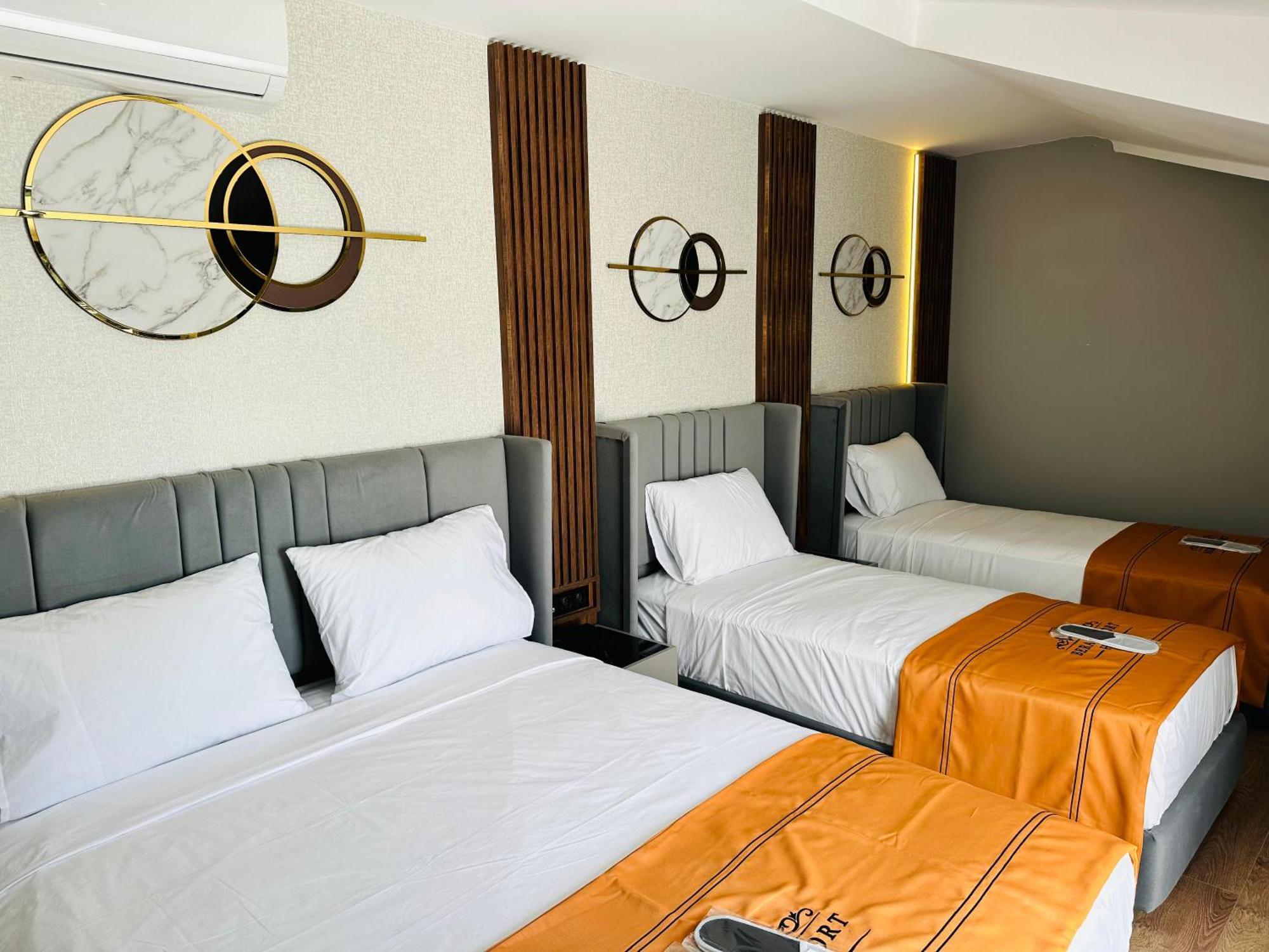 Bera Airport Hotel Arnavutkoy Екстер'єр фото